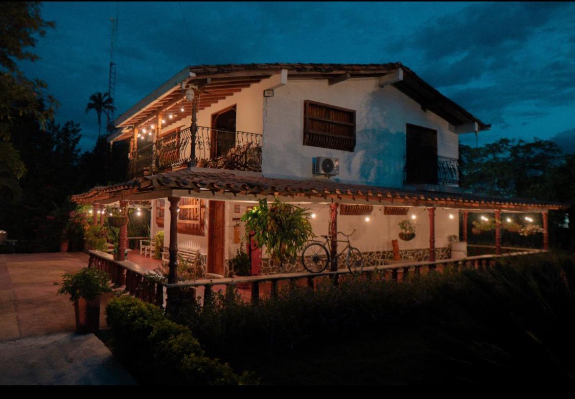 Hotel San Sebastian Del Tonusco Santa Fe de Antioquia Exterior foto